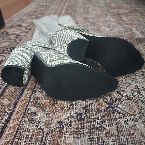 Elegant Silver Rhinestone Knee-High Boots - Picture 3 of 5